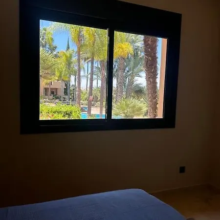 Stunning 3 Bedroom Holiday With A Pool * Естепона